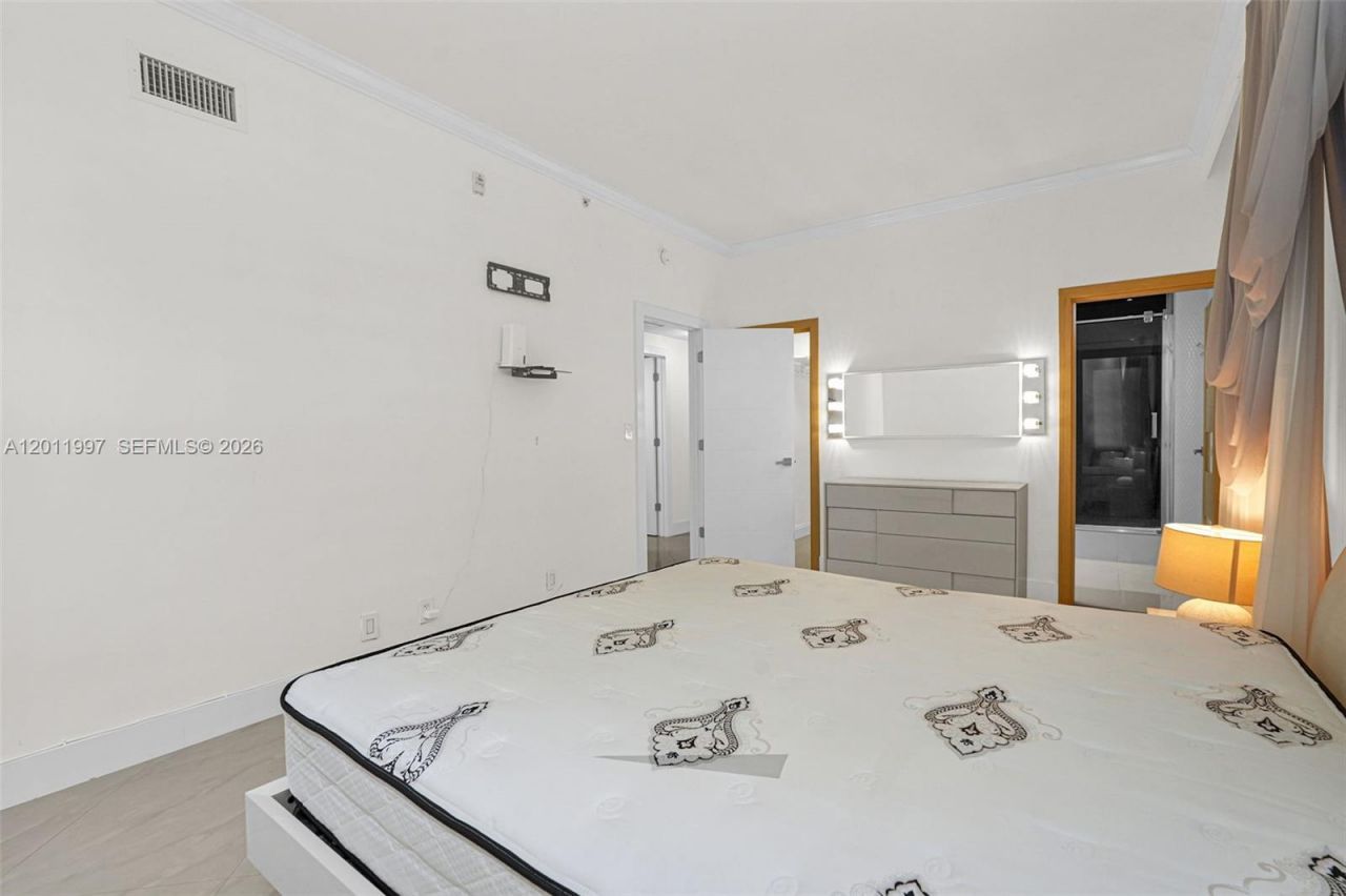 3001 S Ocean Dr , Unit 1611, Hollywood, FL 33019 Photo