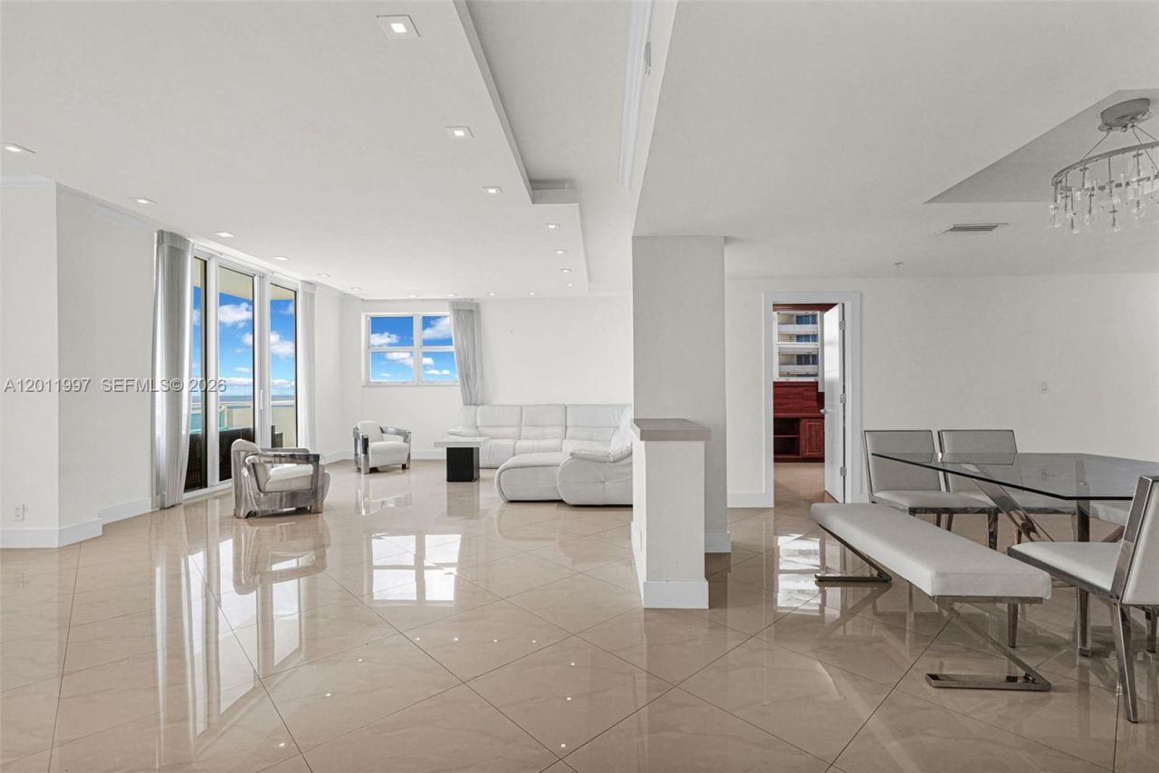 3001 S Ocean Dr , Unit 1611, Hollywood, FL 33019 Photo