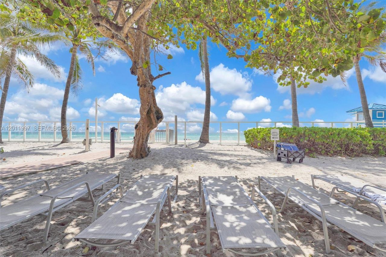 3001 S Ocean Dr , Unit 1611, Hollywood, FL 33019 Photo