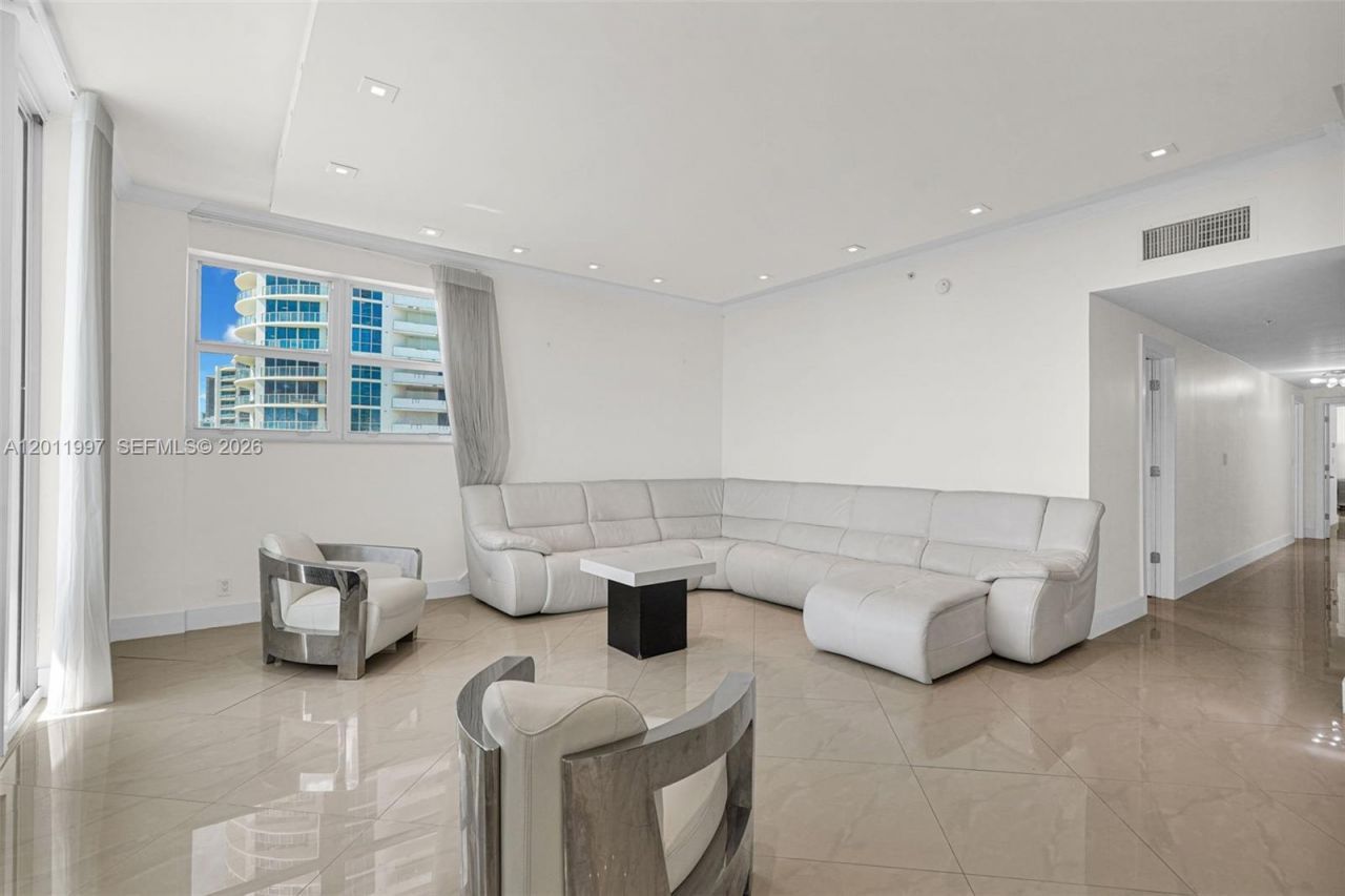 3001 S Ocean Dr , Unit 1611, Hollywood, FL 33019 Photo