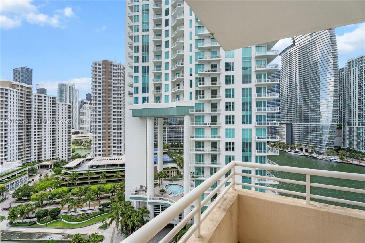 888 Brickell Key Dr , Unit 1702, Miami, FL 33131 Photo