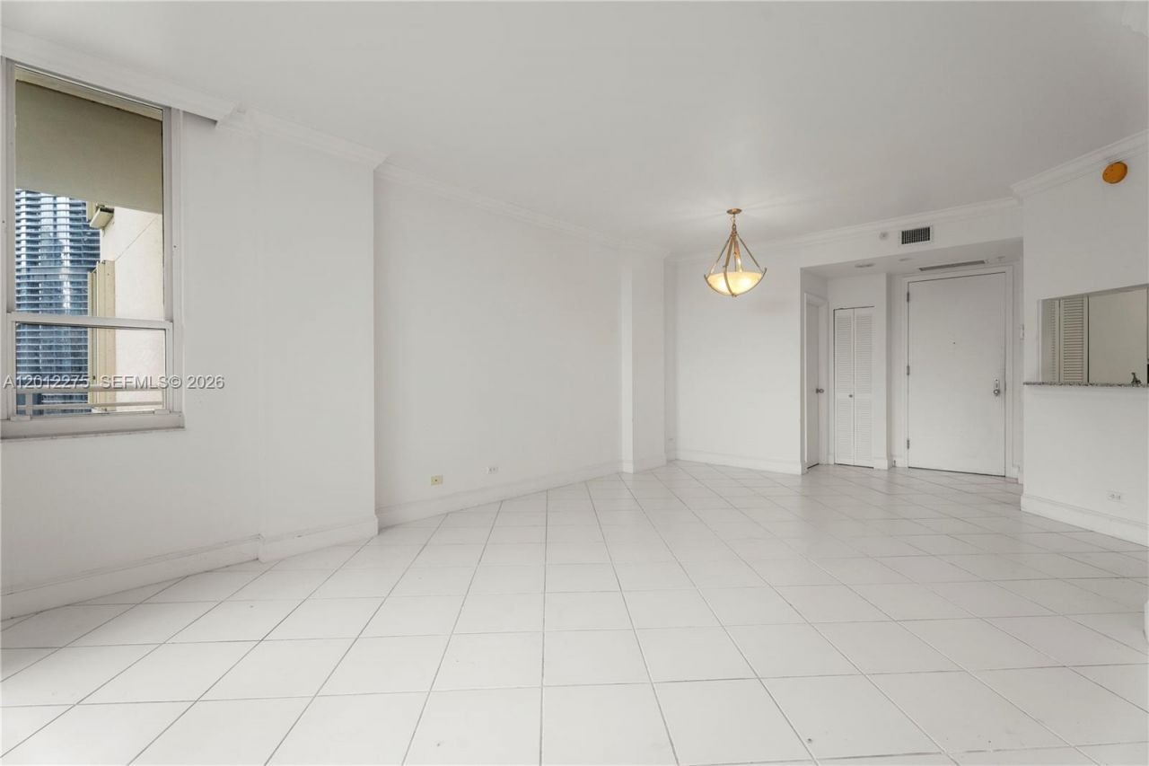 888 Brickell Key Dr , Unit 1702, Miami, FL 33131 Photo