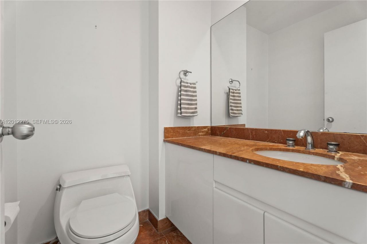 888 Brickell Key Dr , Unit 1702, Miami, FL 33131 Photo