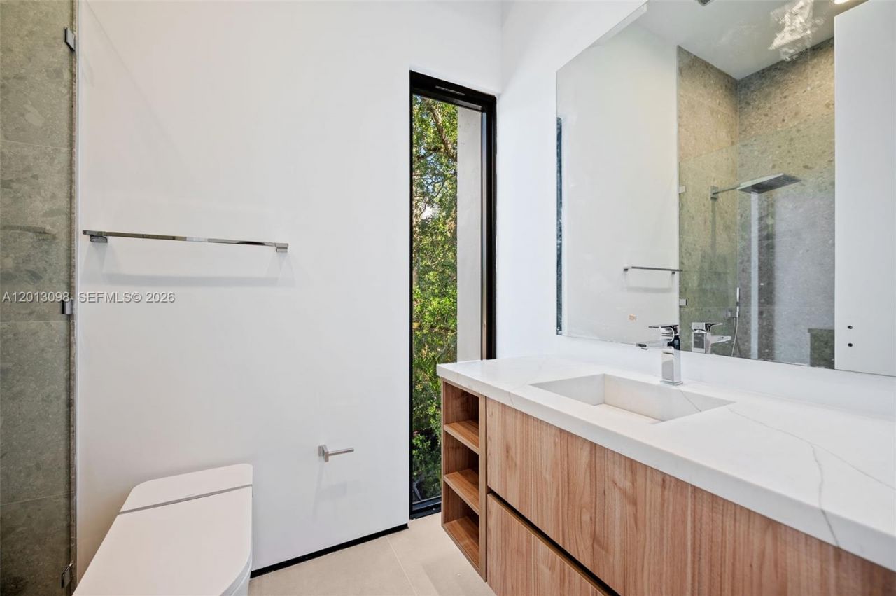 7740 SW 52nd Ave , Miami, FL 33143 Photo