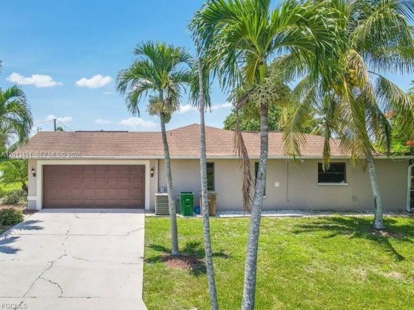 2518 SE 19th AVE , Cape Coral, FL 33904