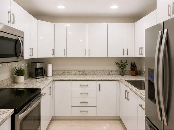 7745 SW 86th St , Unit D-118, Miami, FL 33143