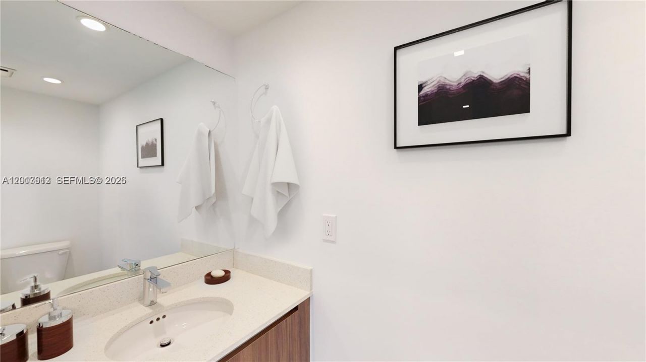 113 NE 6th St , Unit 1101, Fort Lauderdale, FL 33304 Photo