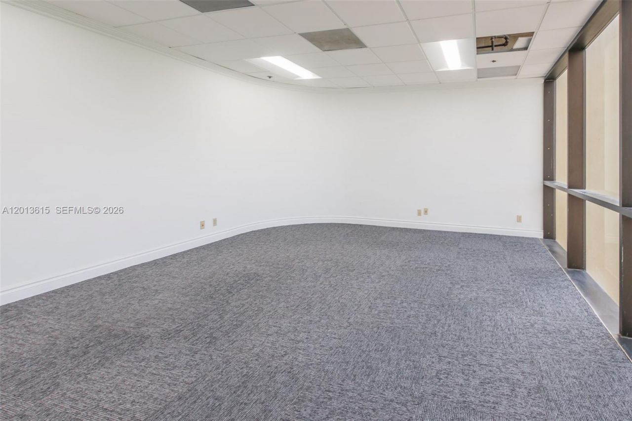 1900 Glades Rd, Unit 301, Boca Raton, FL 33431 Photo