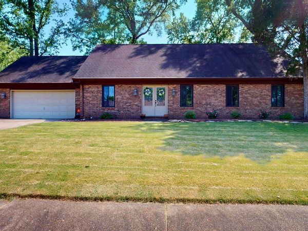 7277 Nottingham Drive, Newburgh, IN 47630