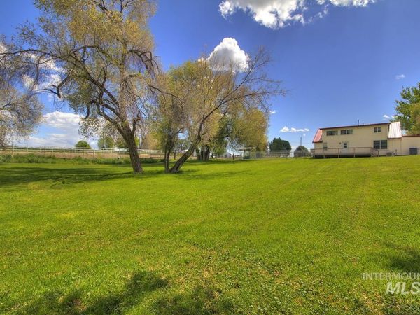 5115 Highway 30 South, New Plymouth, ID 83655