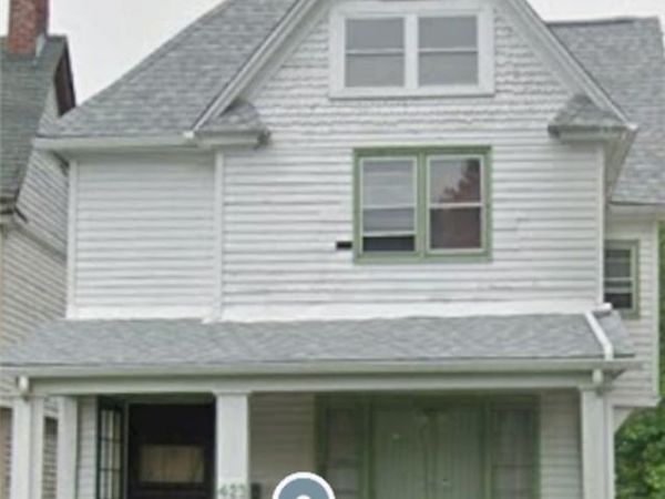 423 14th Street , Buffalo, NY 14213