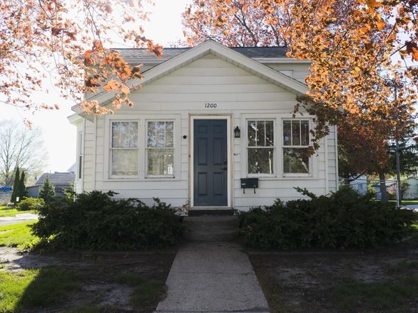 1200 9th STREET, Watertown, WI 53094