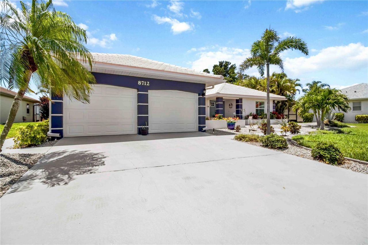 8712 53rd Avenue W, Bradenton, FL 34210 Photo