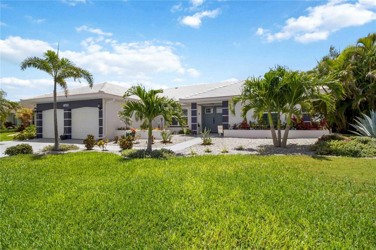 8712 53rd Avenue W, Bradenton, FL 34210 Photo