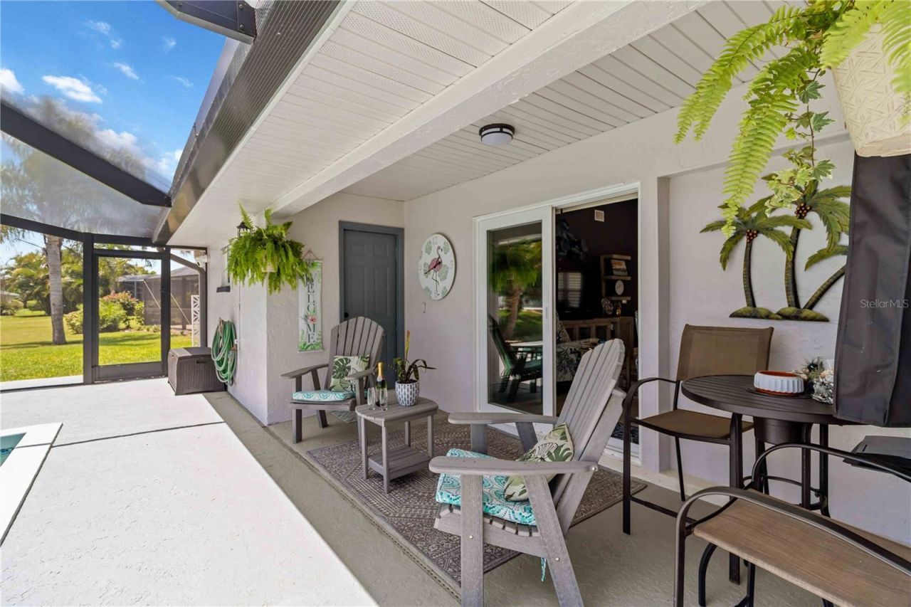 8712 53rd Avenue W, Bradenton, FL 34210 Photo
