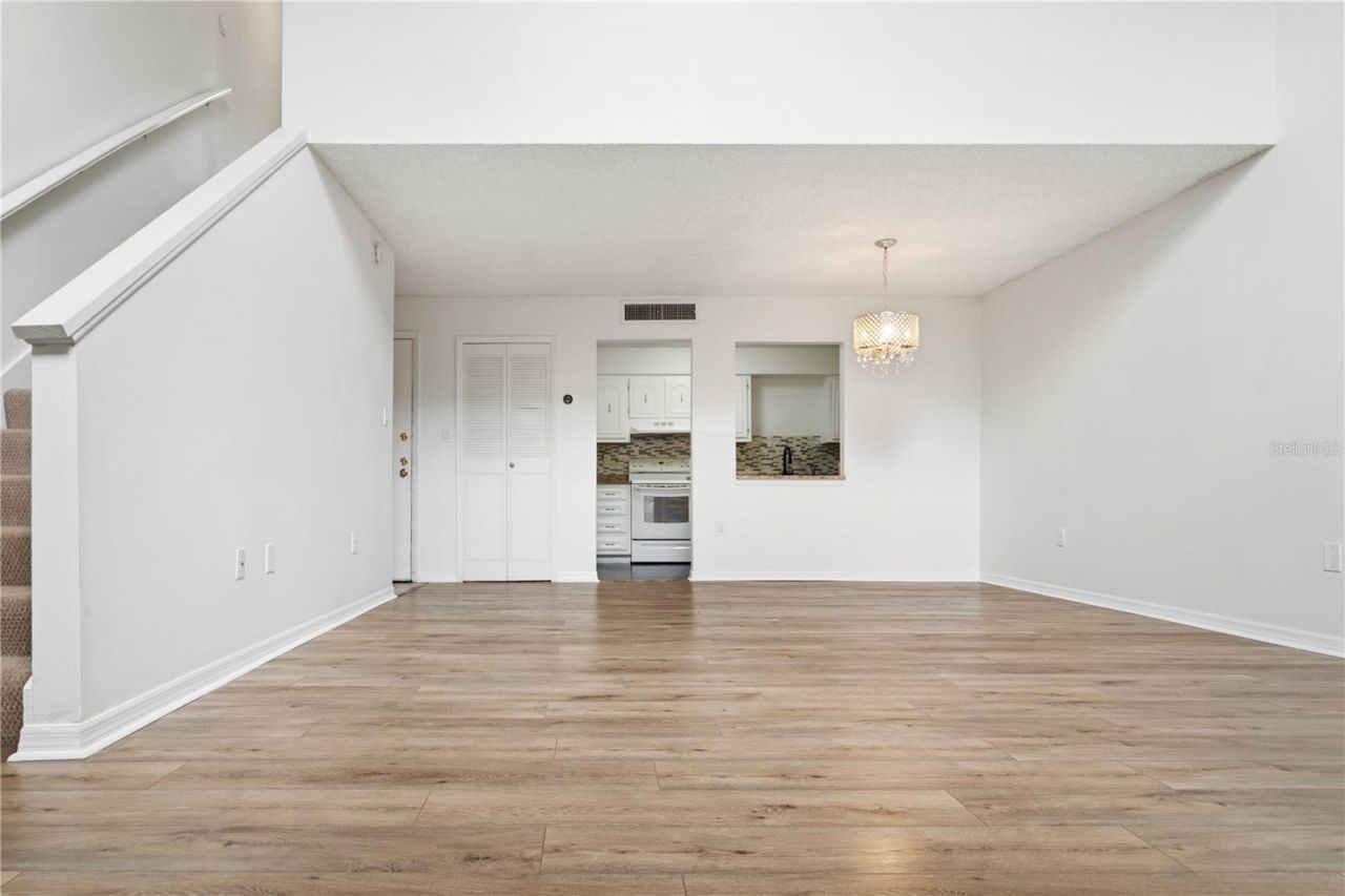500 Orange Drive, Unit 10, Altamonte Springs, FL 32701 Photo