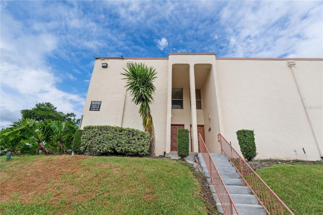 500 Orange Drive, Unit 10, Altamonte Springs, FL 32701 Photo
