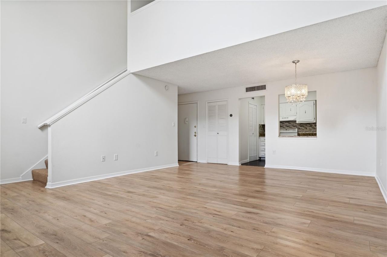 500 Orange Drive, Unit 10, Altamonte Springs, FL 32701 Photo