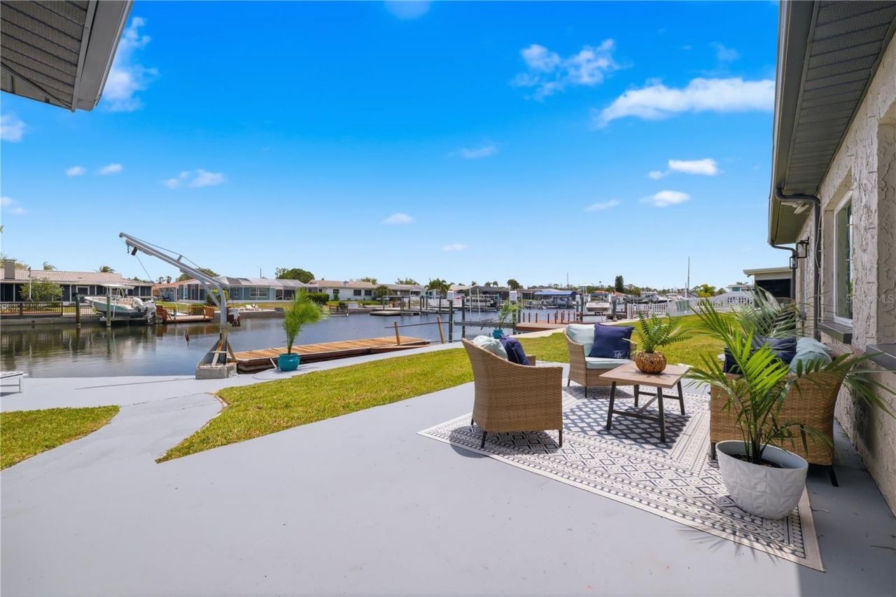 5016 Dory Drive , New Port Richey, FL 34652 Photo