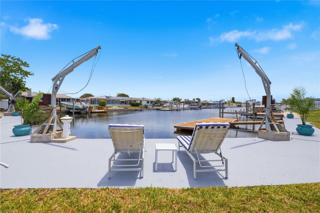 5016 Dory Drive , New Port Richey, FL 34652 Photo