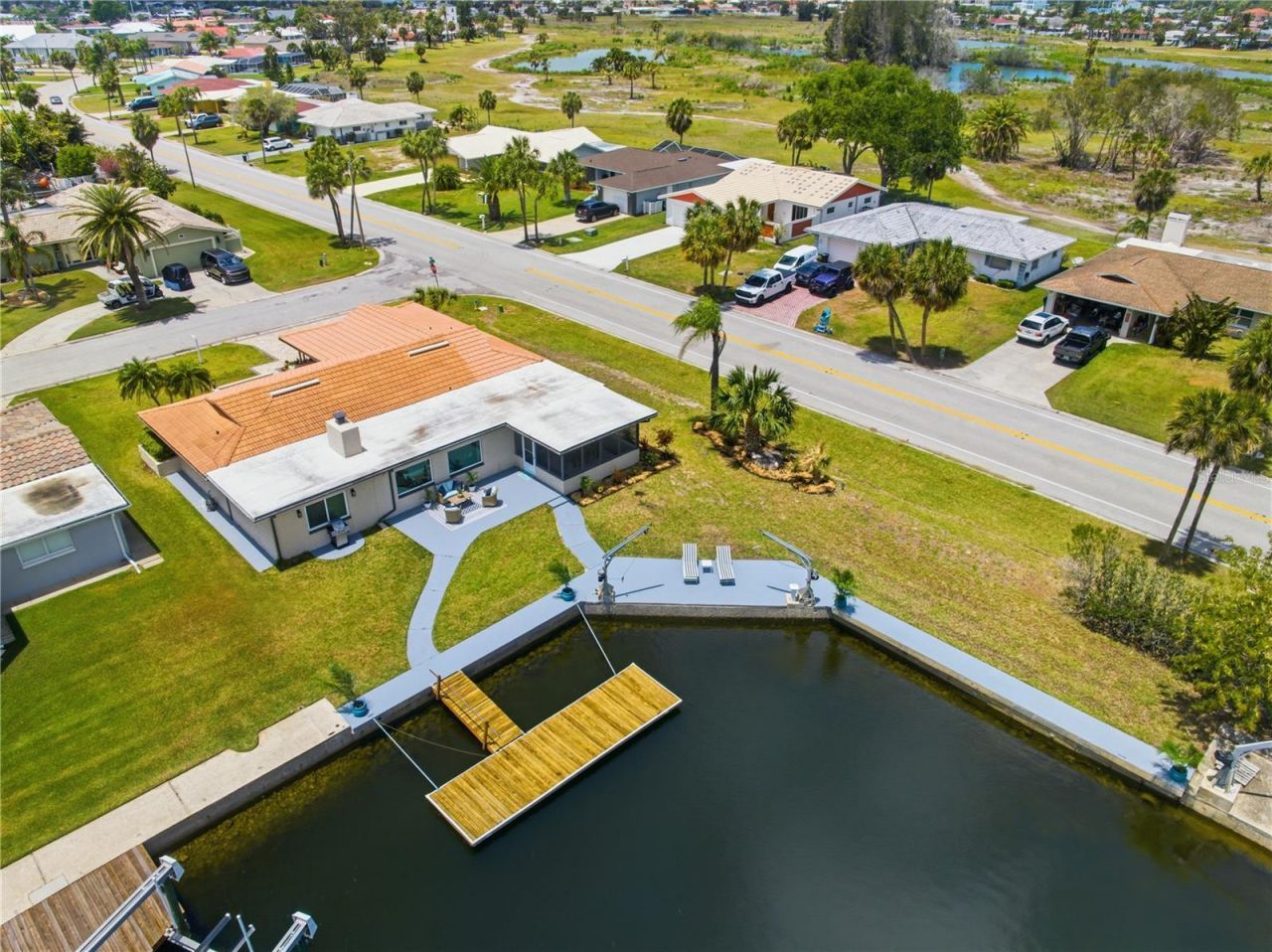 5016 Dory Drive , New Port Richey, FL 34652 Photo