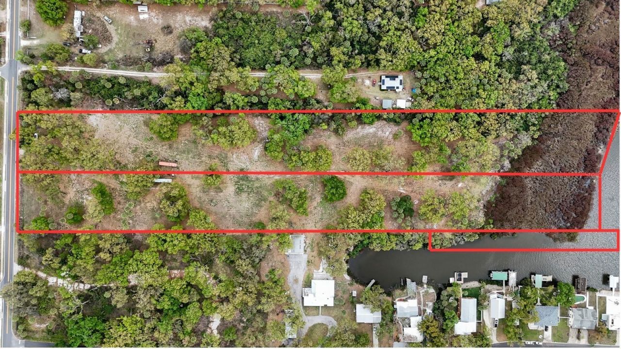 7013 & 7015 Riverview Drive, Riverview, FL 33578 Photo