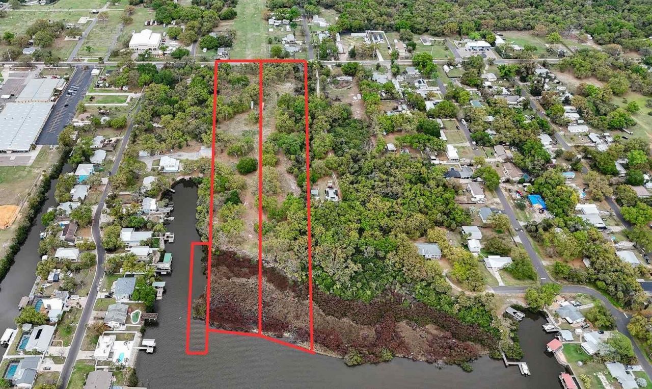 7013 & 7015 Riverview Drive, Riverview, FL 33578 Photo