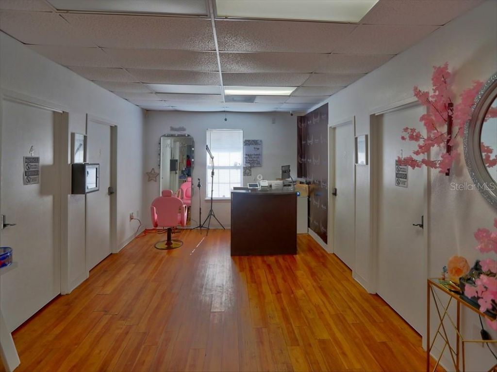631 E Oak Ridge Road , Orlando, FL 32809 Photo