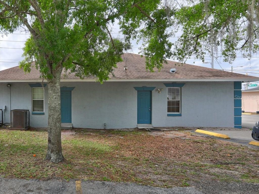 631 E Oak Ridge Road , Orlando, FL 32809 Photo