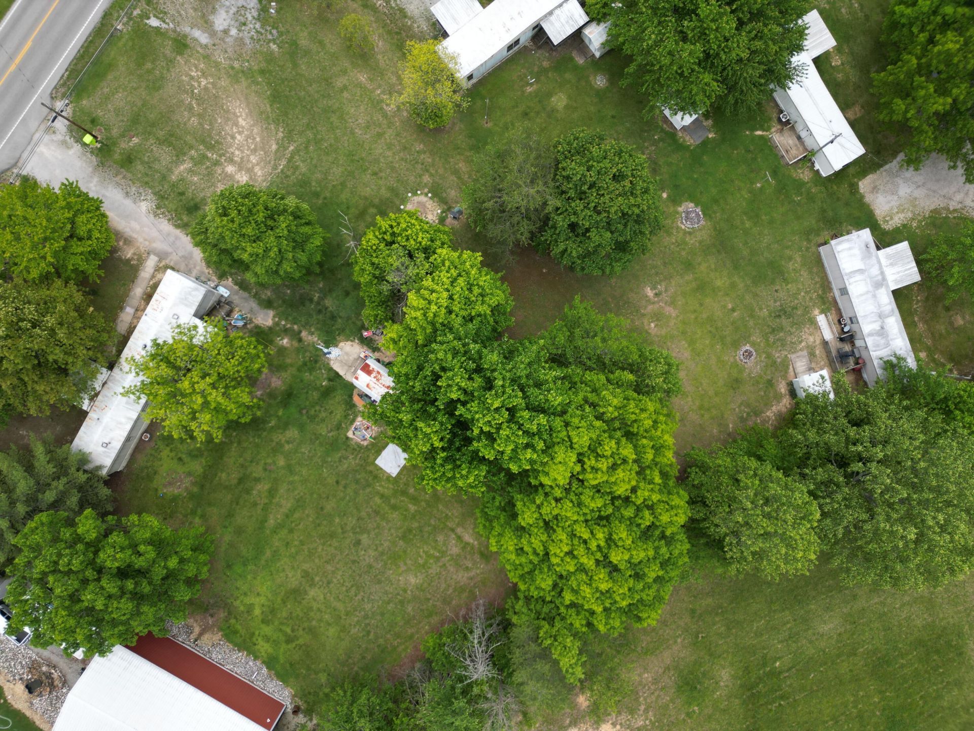 998 Somerset Road, London, KY 40741 Main Photo