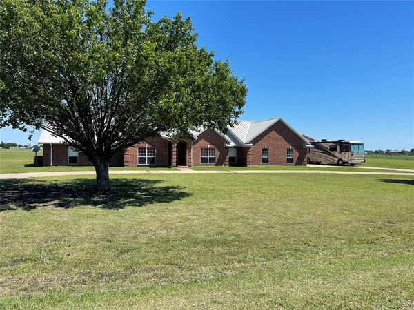 448 Audra Circle, Rhome, TX 76078