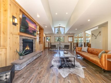 13545 Weisshorn Avenue, Truckee, CA 96161 Photo