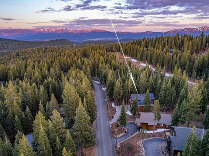 13545 Weisshorn Avenue, Truckee, CA 96161 Photo