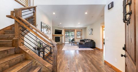 13545 Weisshorn Avenue, Truckee, CA 96161 Photo