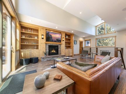 13545 Weisshorn Avenue, Truckee, CA 96161 Photo