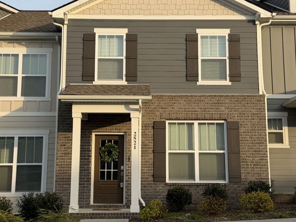2521 Drumwright Way , Columbia, TN 38401