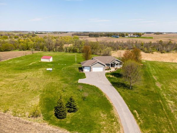 10460 Morrison Avenue SW, Howard Lake, MN 55349