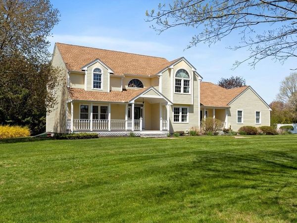 10 Baldwin Rd, Westford, MA 01886