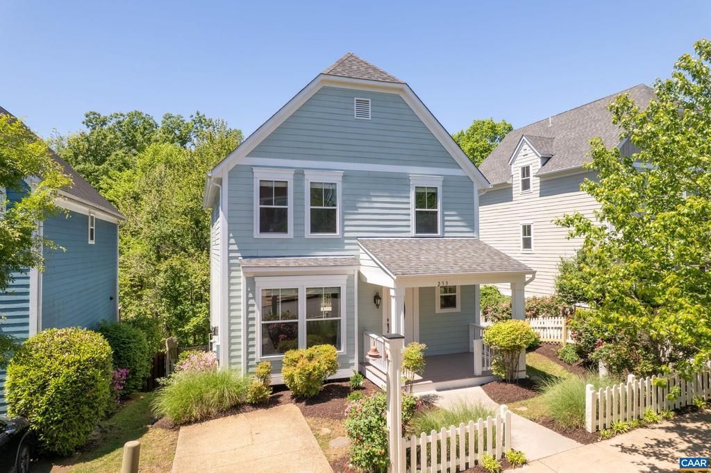 233 Huntley Ave, Charlottesville, VA 22903 Main Photo