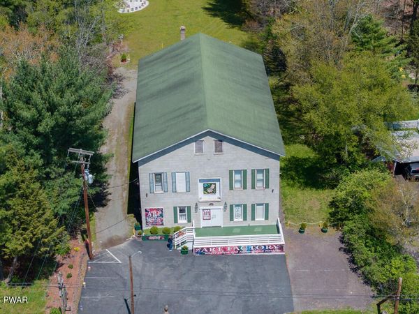 736 Texas Palmyra Highway, White Mills, PA 18473