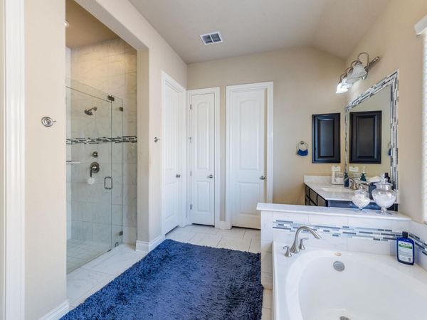 1063 Cedar Glen DR, New Braunfels, TX 78132