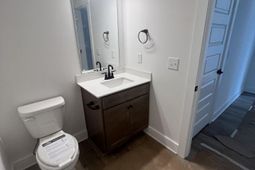513 Frosty Lane photo 4