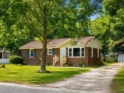 210 Laurel Avenue, Goose Creek, SC 29445