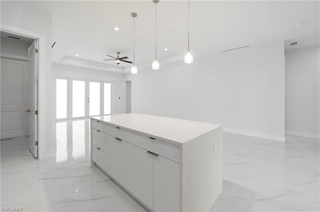 121 NE 8th Ter , Cape Coral, FL 33909 Photo