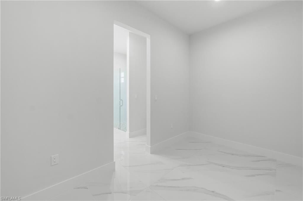 121 NE 8th Ter , Cape Coral, FL 33909 Photo