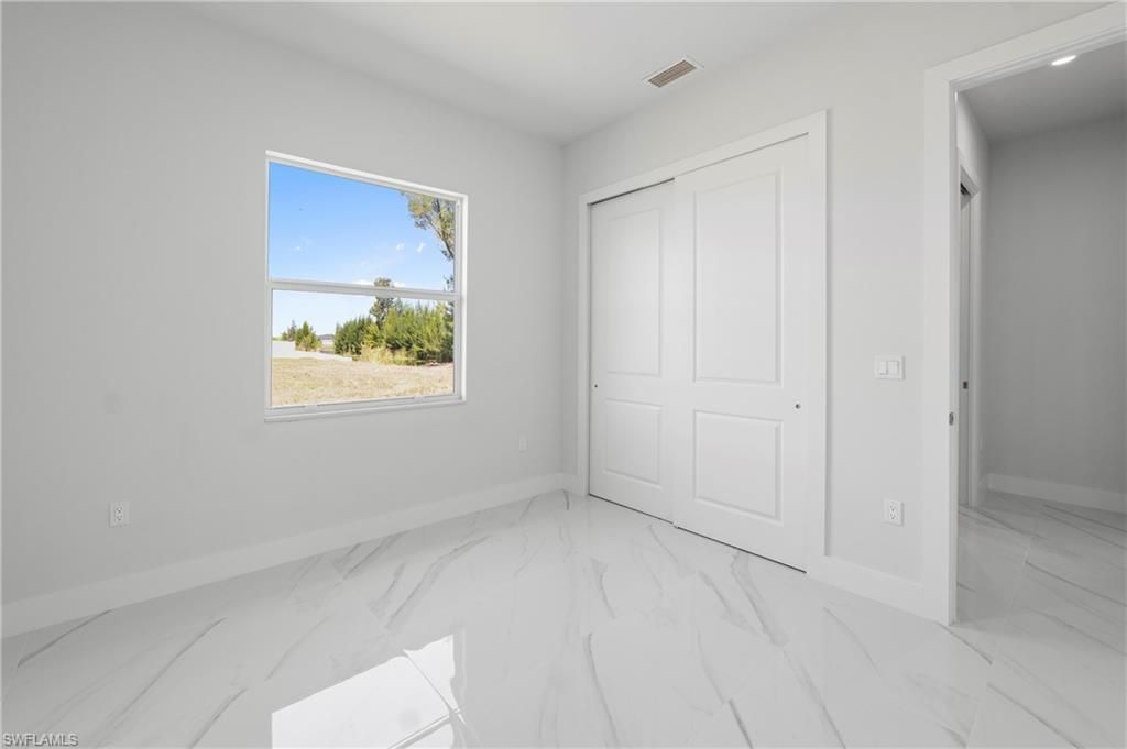 121 NE 8th Ter , Cape Coral, FL 33909 Photo