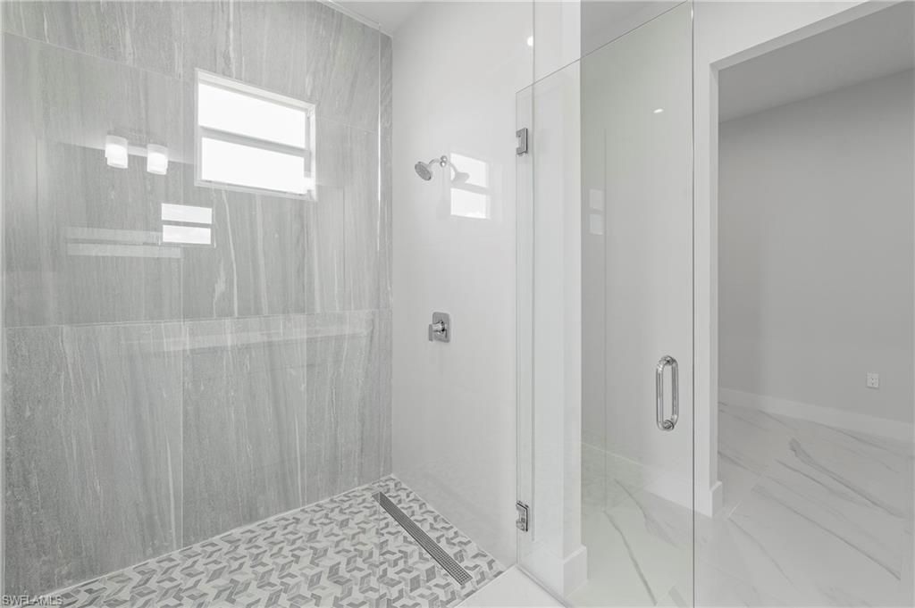 121 NE 8th Ter , Cape Coral, FL 33909 Photo