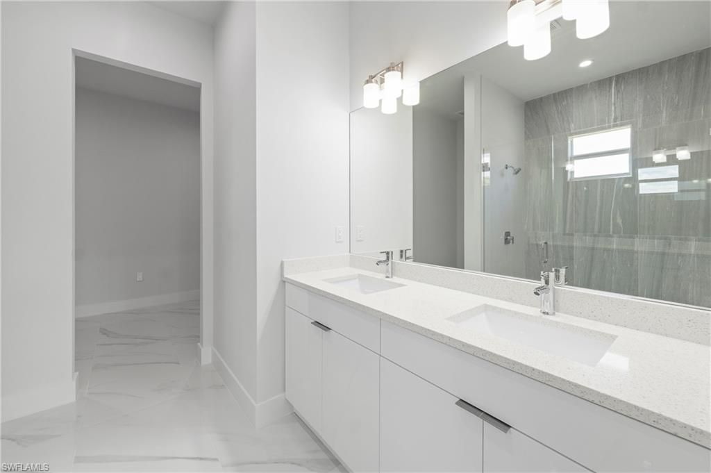 121 NE 8th Ter , Cape Coral, FL 33909 Photo