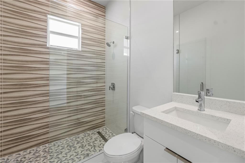 121 NE 8th Ter , Cape Coral, FL 33909 Photo