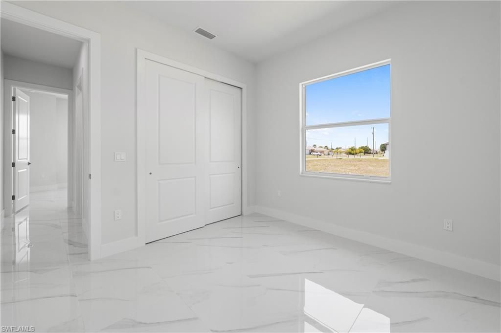 121 NE 8th Ter , Cape Coral, FL 33909 Photo
